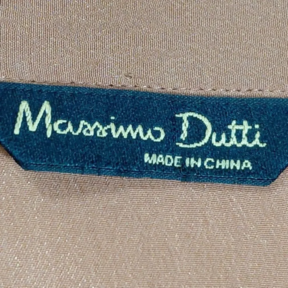 Massimo Dutti 100% Silk V-Neck Lightweight Breathable Blouse Women Size 4 - Picture 4 of 10